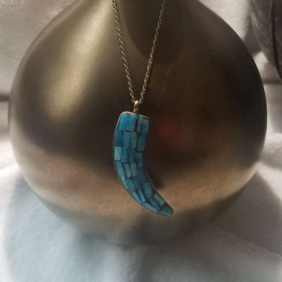 Turquoise Necklace - Picture 3 of 4
